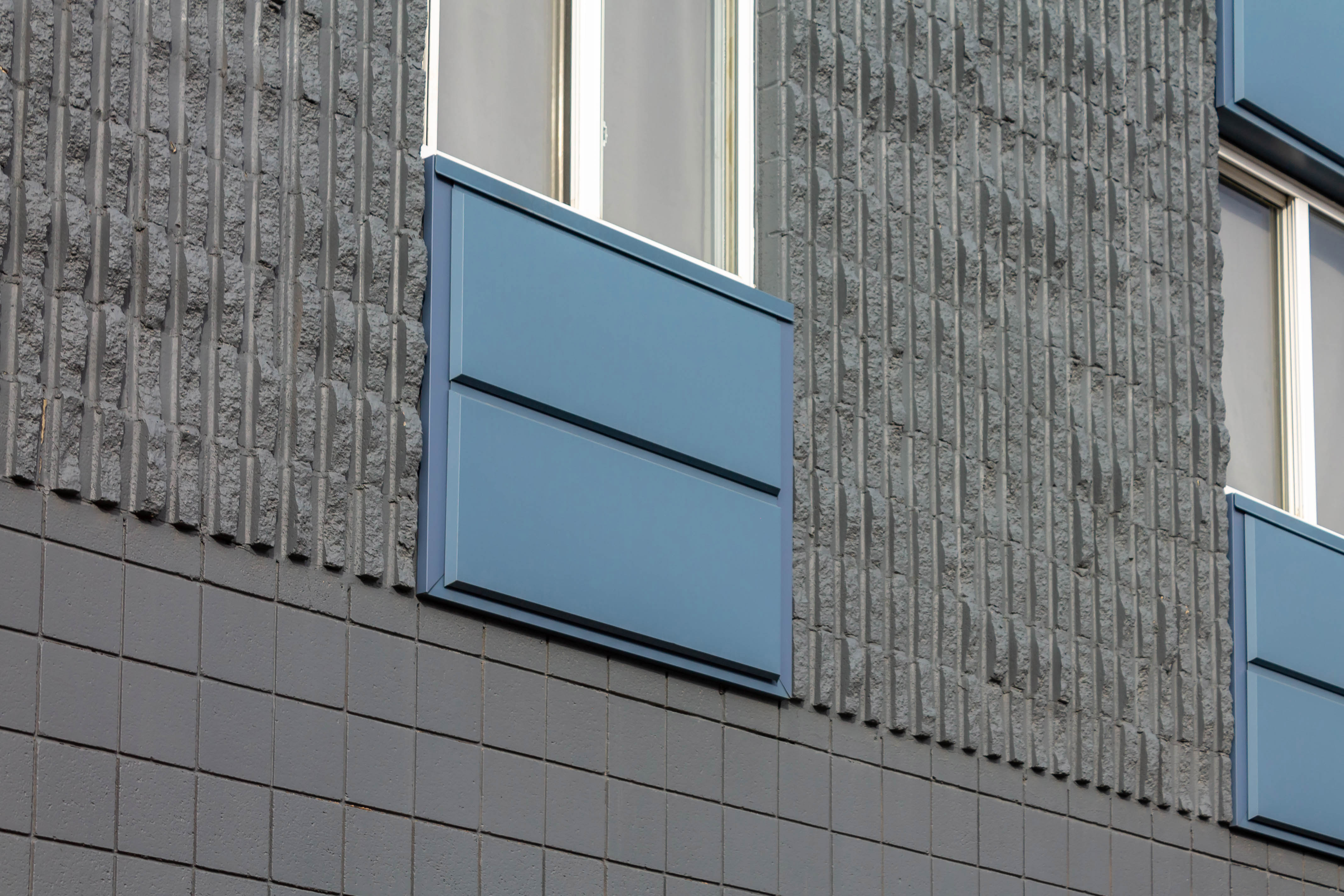 StrataClad Panels,Beveled Metal Cladding,Durable Cladding Solutions,Exterior Metal Panels,Precision Metal Cladding,Lenmak Cladding,Innovative Building Panels,Edmonton Cladding Experts,Quality Metal Panels,Advanced Cladding Technology